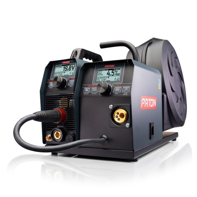 Зварювальний апарат PATON™ MultiPRO-200-15-4 Зварювальний апарат PATON™ MultiPRO-200-15-4