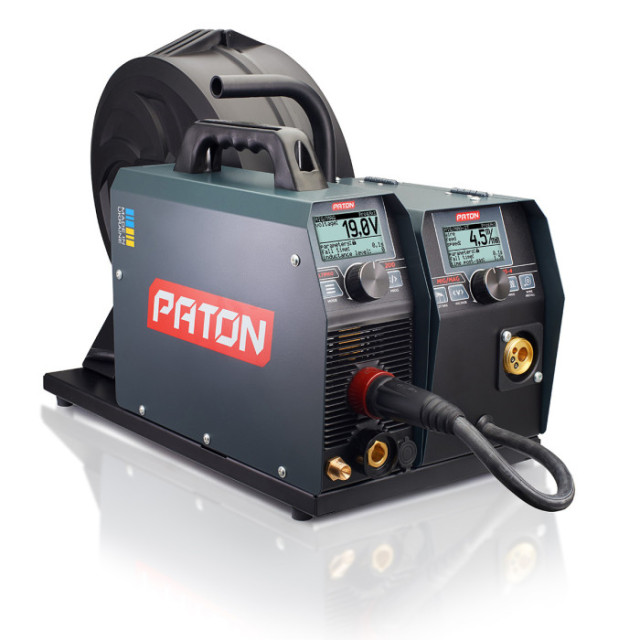 Зварювальний апарат PATON™ MultiPRO-200-15-4 Зварювальний апарат PATON™ MultiPRO-200-15-4